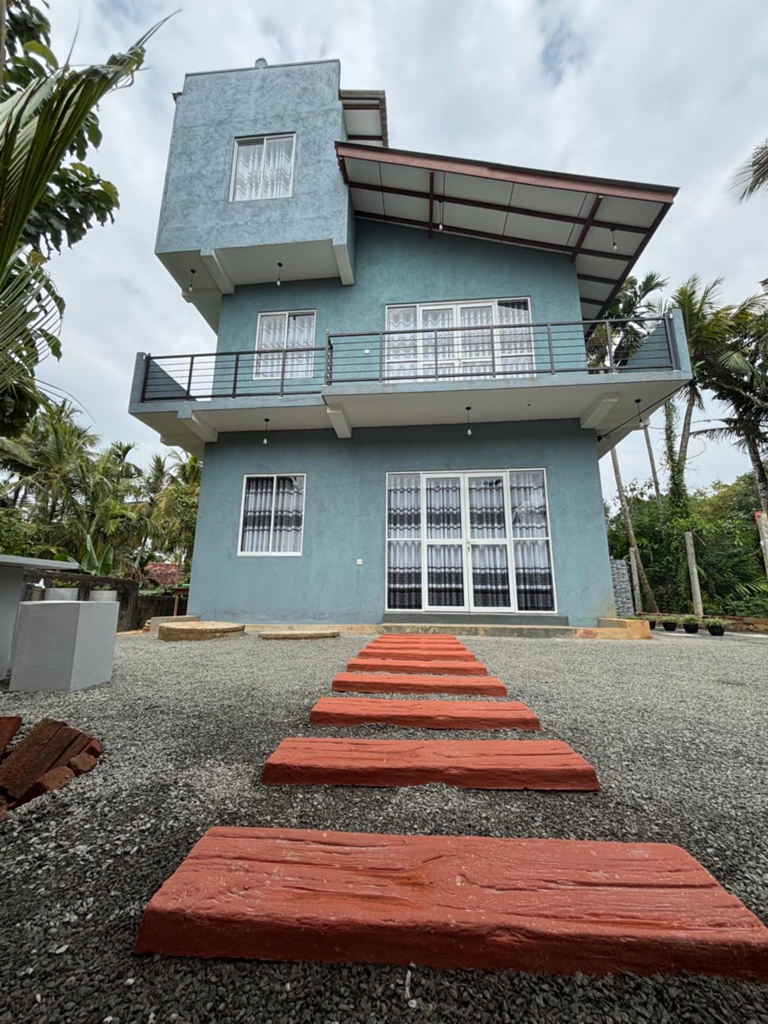 Noble Nest Hirikatiya Hotel Dickwella Exterior photo